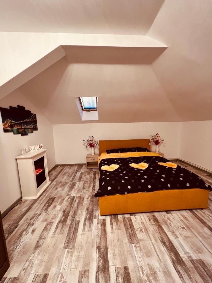 شقة Zizi'S House Garii براشوف المظهر الخارجي الصورة